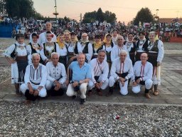 "ZAJEČARSKI FOLKLORNI MOZAIK" NA POPOVOJ PLAŽI